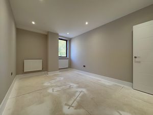 Photo 2- click for photo gallery